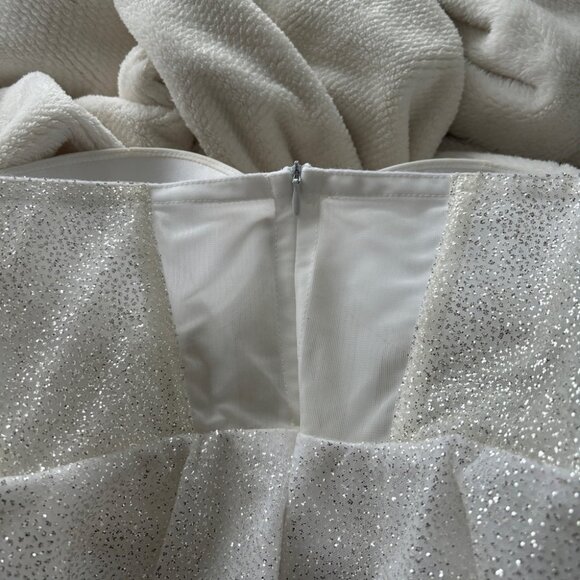 RosieEtienne Emmelie Sequin Embellished Strapless Mini Dress - Picture 10 of 11